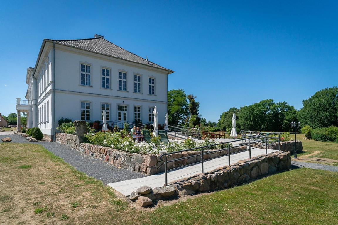 דירות Mölln Gutshaus Gross Helle מראה חיצוני תמונה